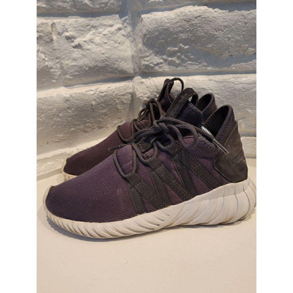 Adidas Women's originals Tubular dawn grey BZ0631 sneaker size 6.5